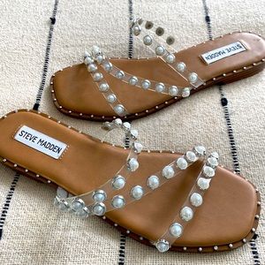 Steve Madden Pearl strap sandals